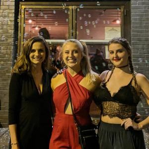 Meet your Posher, Samantha